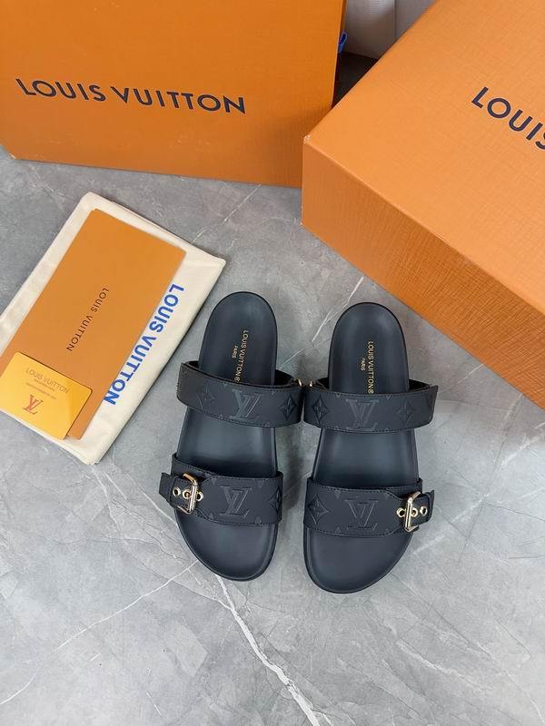 LV Women's Shoes 999